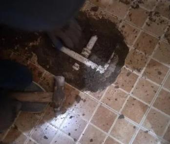 陆丰卫生间漏水维修公司为您分享下卫生间渗水如何处理及注意事项